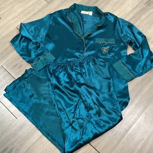 Victoria’s Secret Gold Label Vintage Teal Green Pajama Set size M - Picture 7 of 9